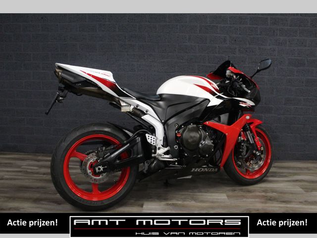 honda - cbr-600-rr