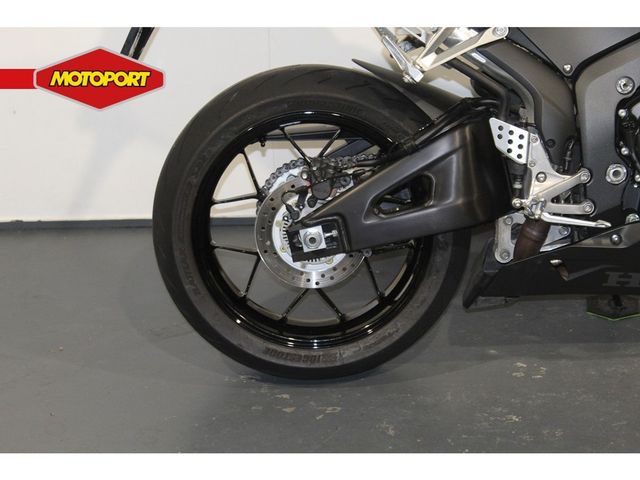 honda - cbr-600-rr