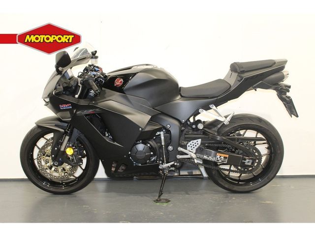 honda - cbr-600-rr