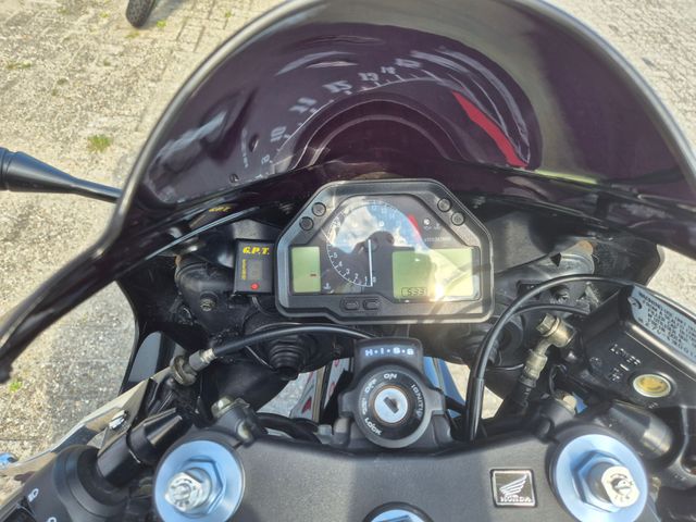 honda - cbr-600-rr