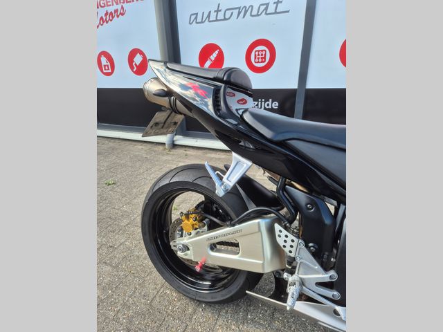 honda - cbr-600-rr