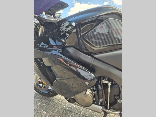 honda - cbr-600-rr