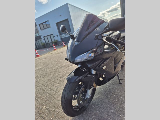 honda - cbr-600-rr