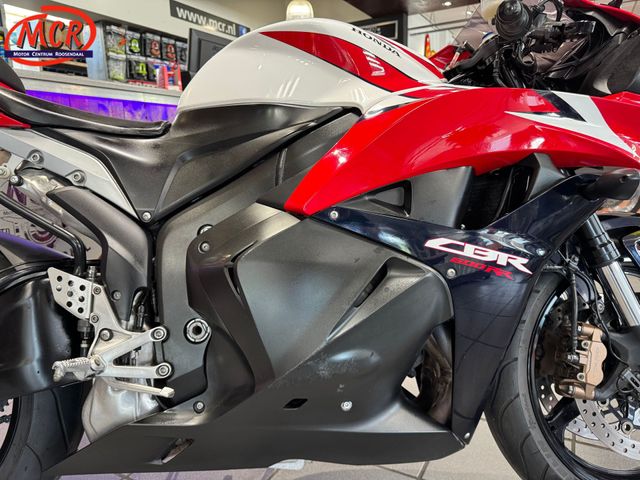 honda - cbr-600-rr-c-abs