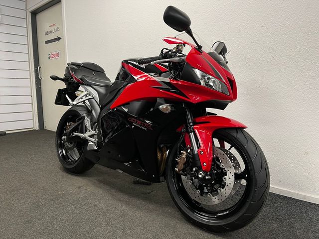 honda - cbr-600-rr-c-abs