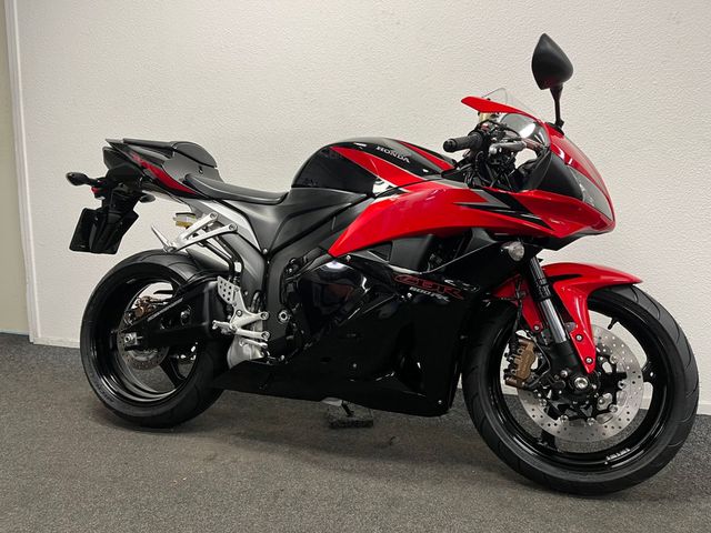 honda - cbr-600-rr-c-abs