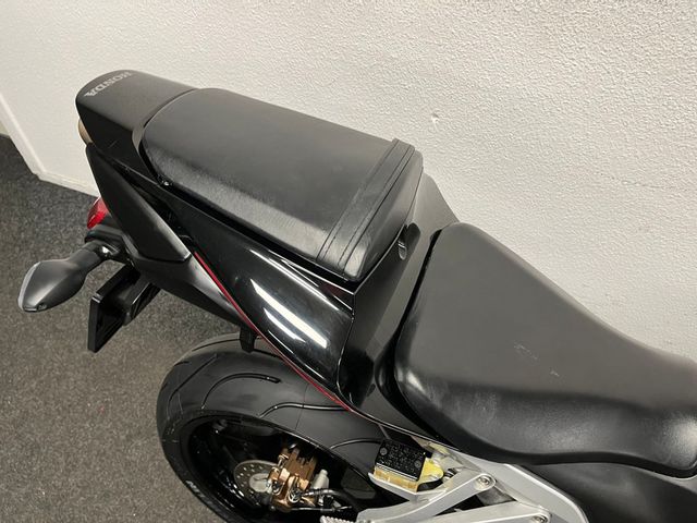 honda - cbr-600-rr-c-abs
