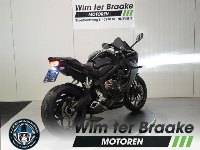 honda - cbr-650-r