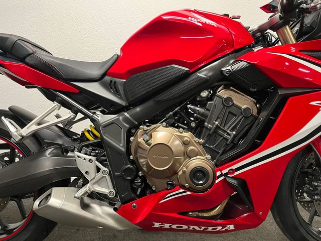 honda - cbr-650-r