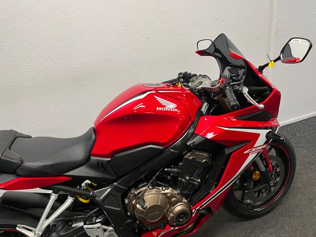 honda - cbr-650-r