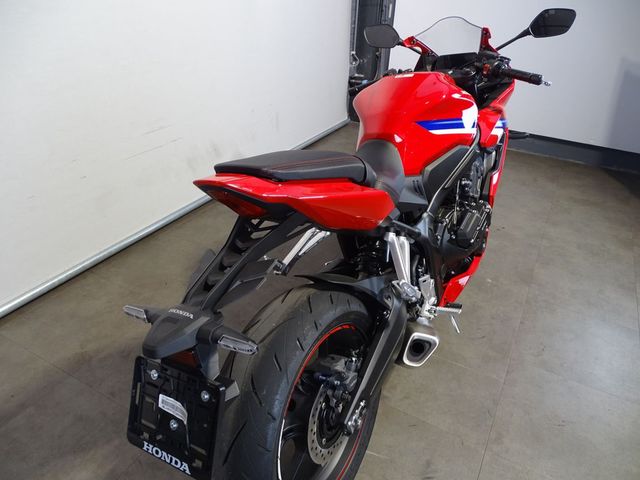 honda - cbr-650-r