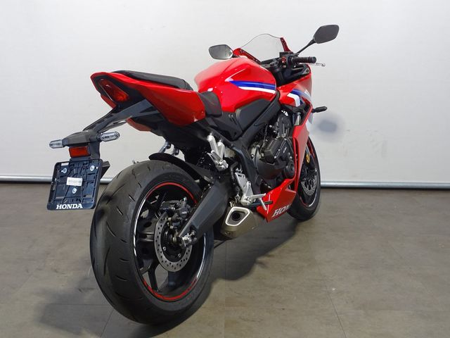 honda - cbr-650-r