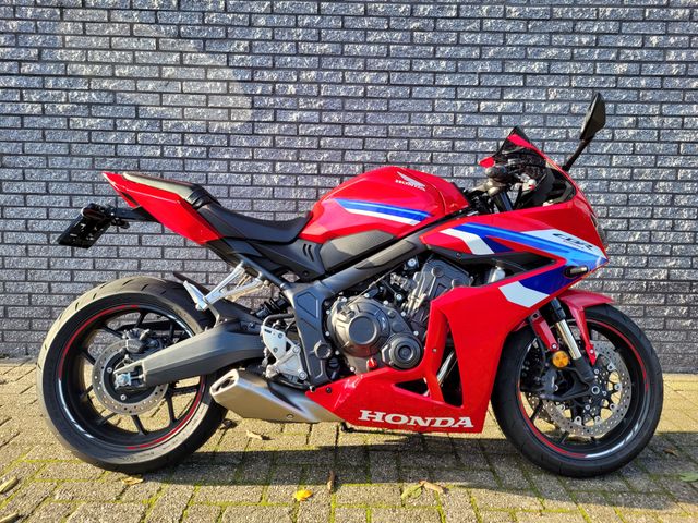 honda - cbr-650-r