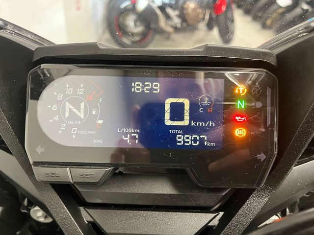 honda - cbr-650-r