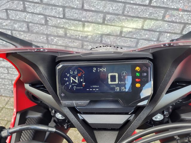 honda - cbr-650-r