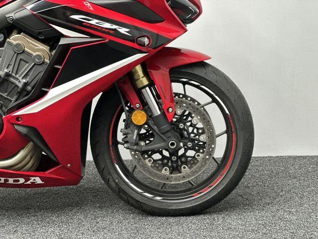 honda - cbr-650-r
