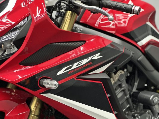 honda - cbr-650-r