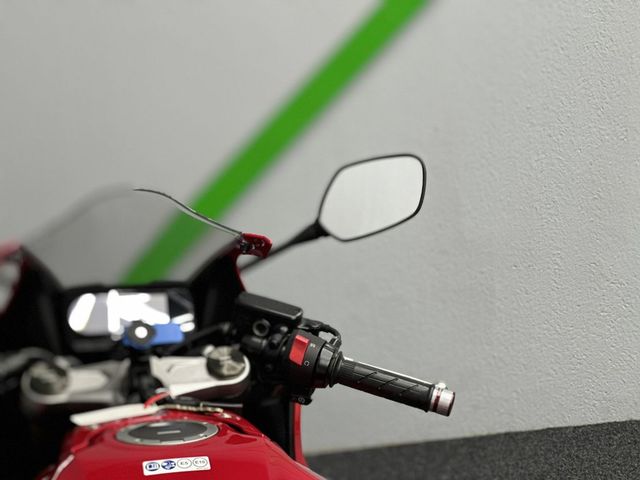 honda - cbr-650-r