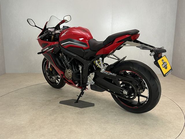 honda - cbr-650-r