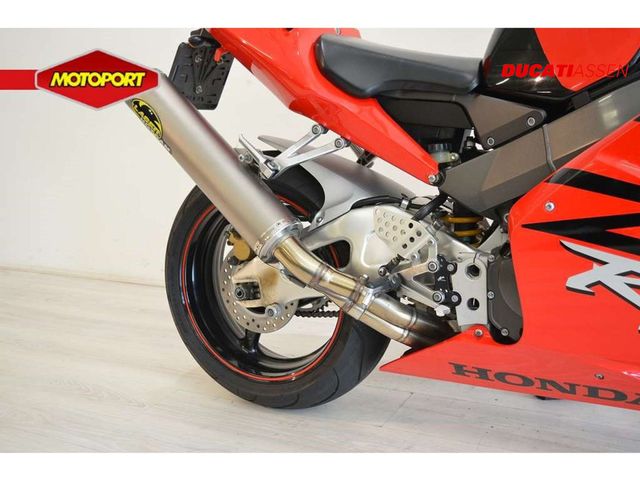 honda - cbr-900-rr-fireblade