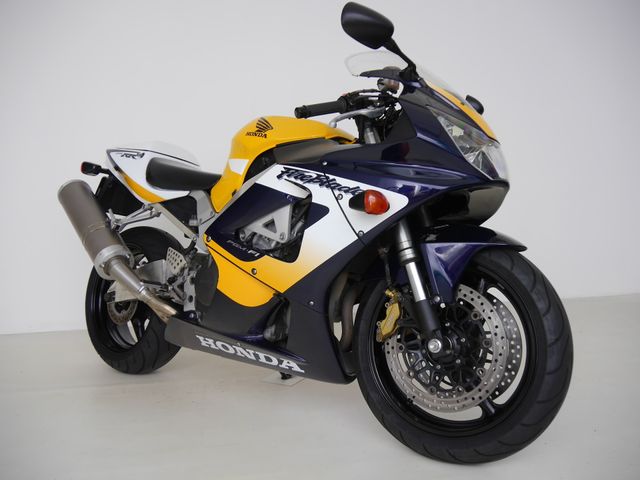 honda - cbr-900-rr-fireblade