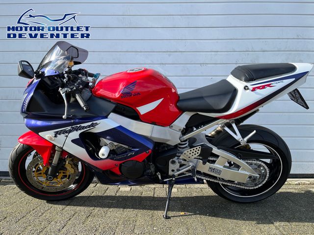 honda - cbr-900-rr-fireblade