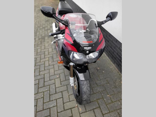 honda - cbr-900-rr-fireblade