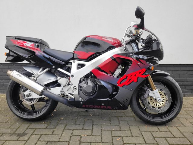 honda - cbr-900-rr-fireblade