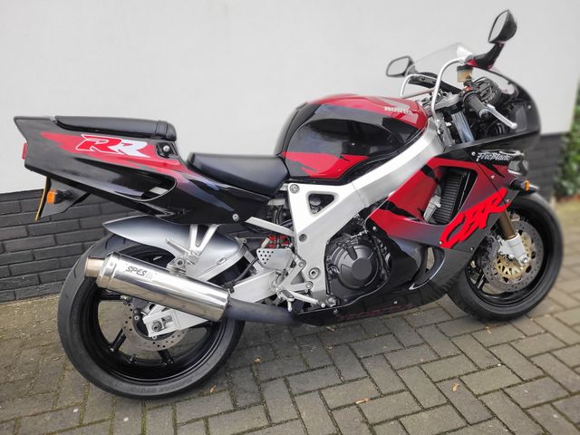 honda - cbr-900-rr-fireblade