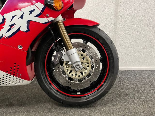 honda - cbr-900-rr-fireblade