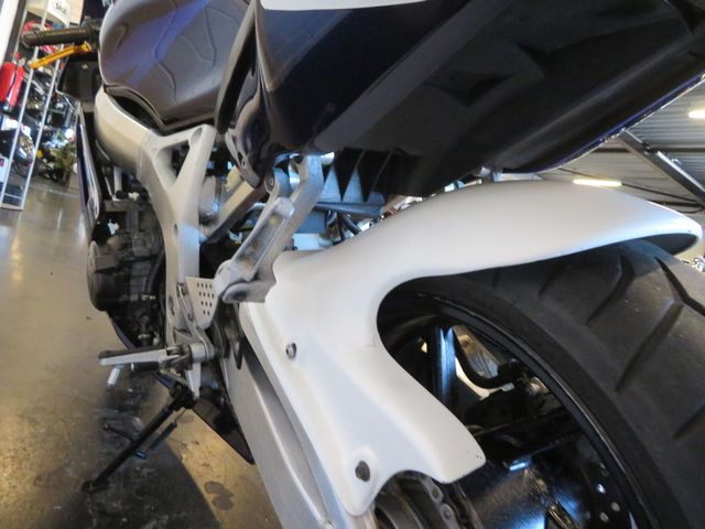 honda - cbr-900-rr-fireblade