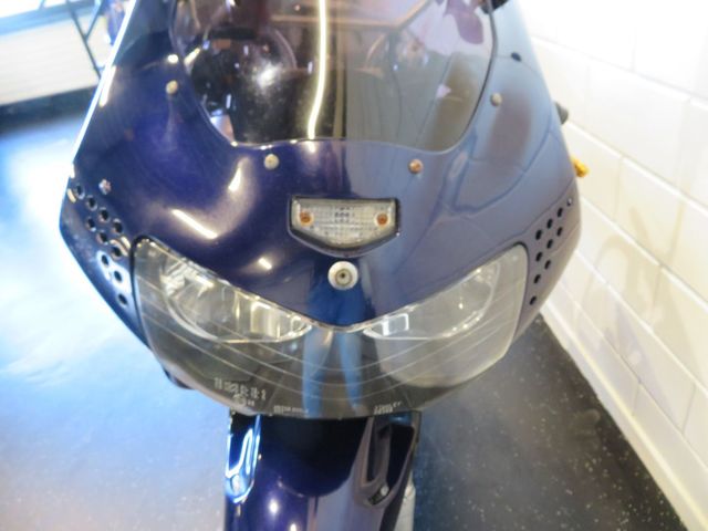 honda - cbr-900-rr-fireblade