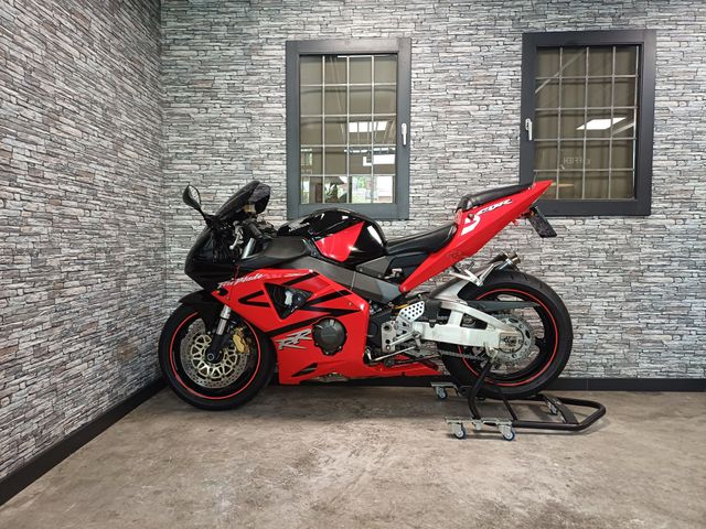 honda - cbr-900-rr-fireblade