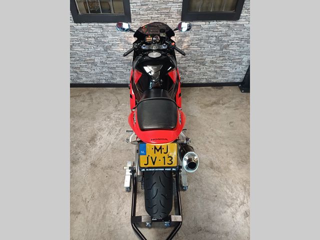 honda - cbr-900-rr-fireblade