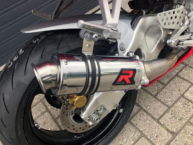 honda - cbr-900-rr-fireblade