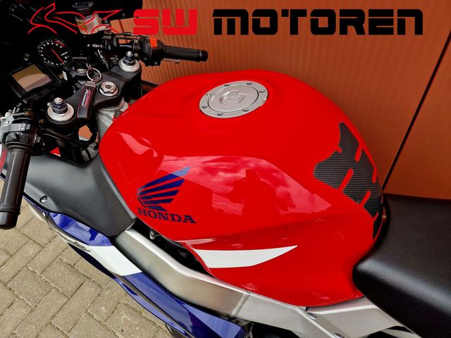 honda - cbr-900-rr-fireblade