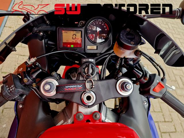 honda - cbr-900-rr-fireblade