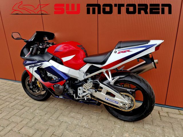 honda - cbr-900-rr-fireblade