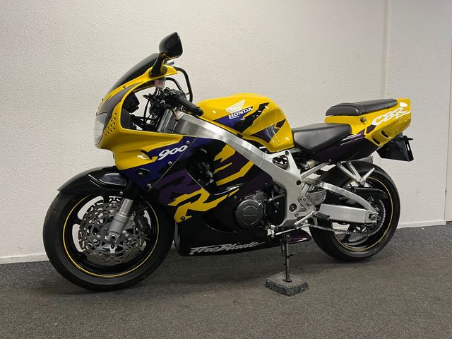honda - cbr-900-rr-fireblade