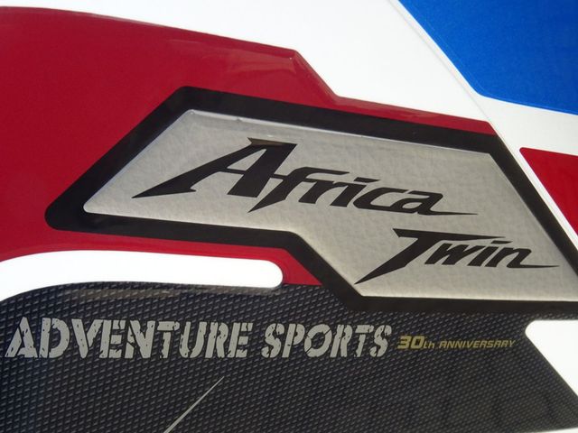 honda - crf-1000-l-africa-twin-adventure-sports