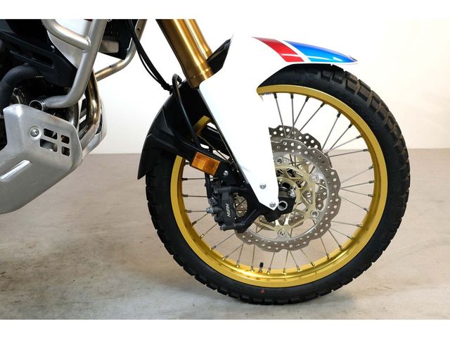 honda - crf-1000-l-africa-twin-adventure-sports