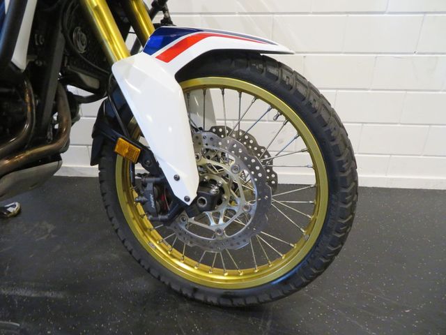 honda - crf-1000-l-africa-twin-dct