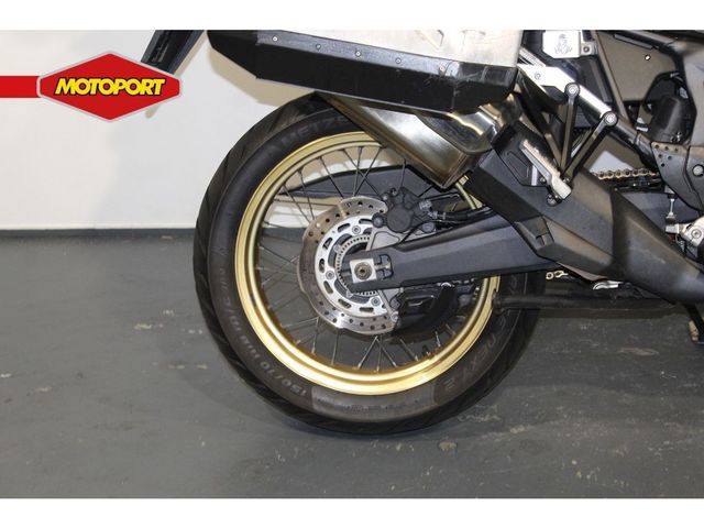 honda - crf-1000-l-africa-twin-dct