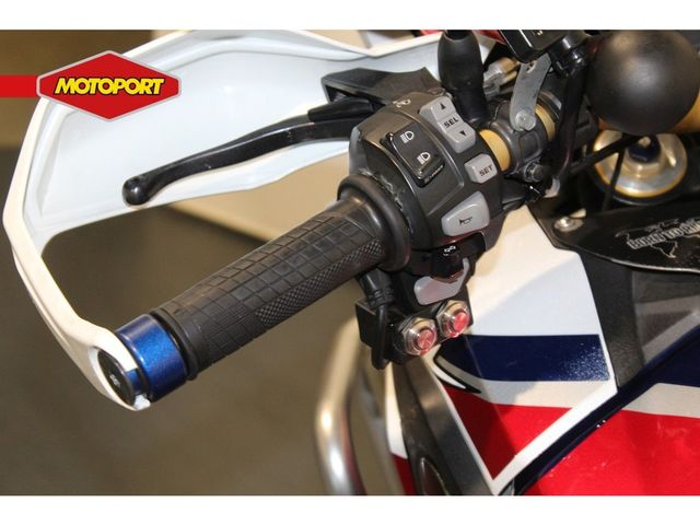 honda - crf-1000-l-africa-twin-dct