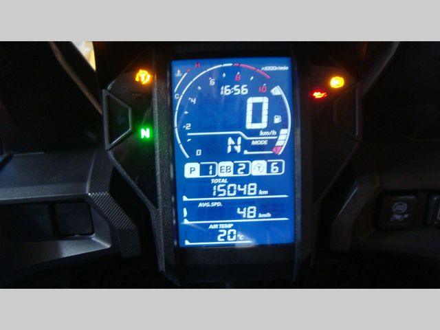 honda - crf-1000-l-africa-twin-dct