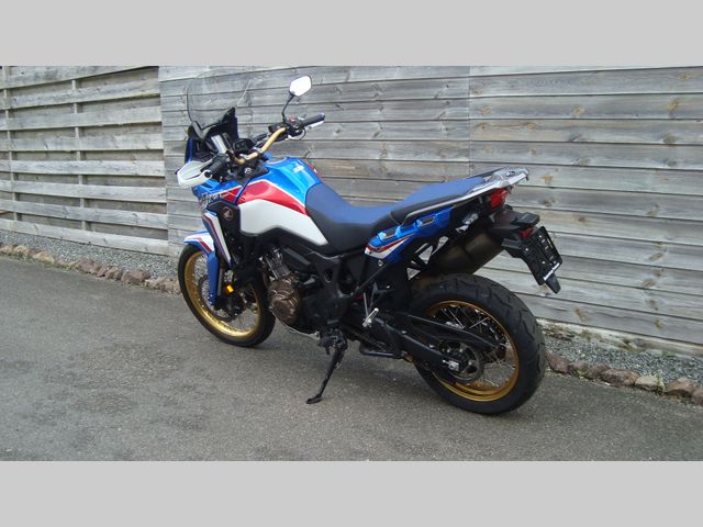 honda - crf-1000-l-africa-twin-dct