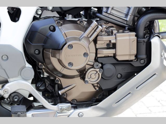honda - crf-1000-l-africa-twin-dct-adventure-sports
