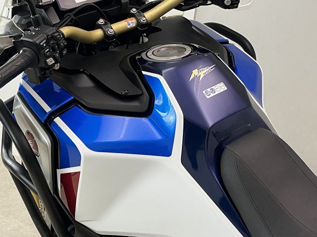 honda - crf-1100-l-africa-twin-adventure-sports
