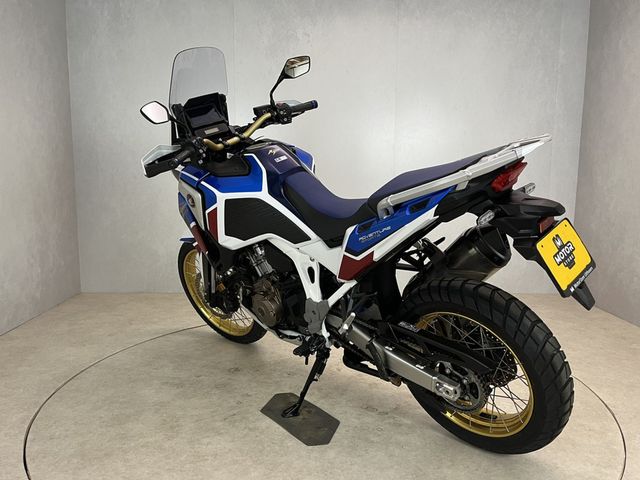 honda - crf-1100-l-africa-twin-adventure-sports