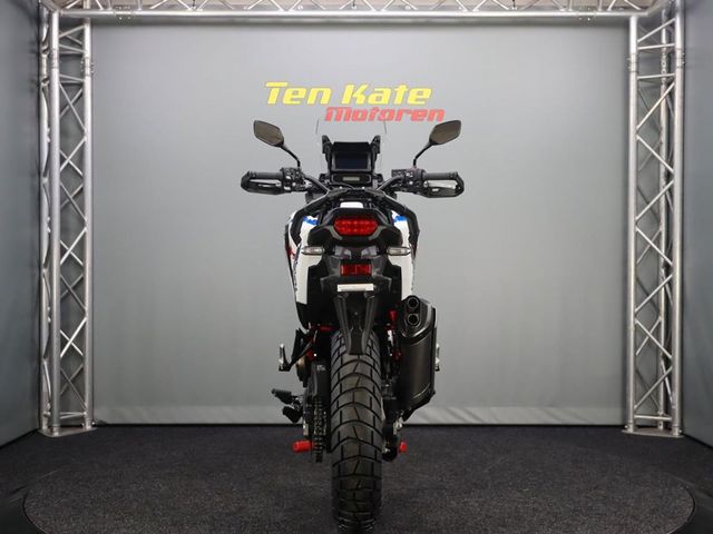 honda - crf-1100-l-africa-twin-dct